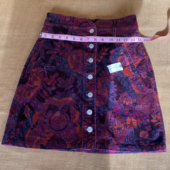 NWT Anthropologie Pilcro Floral Corduroy Button Front Mini Skirt - Picture 9 of 14